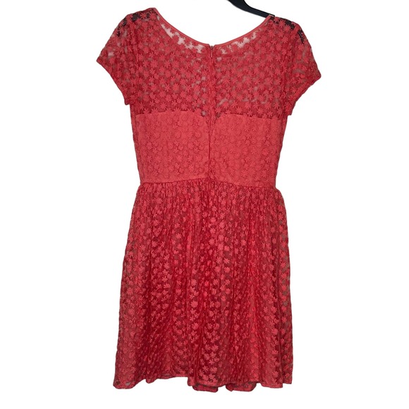 Anthropologie Artelier Women's Dress Floral Embroidered Short Sleeve Pink Size 2 - Picture 8 of 8